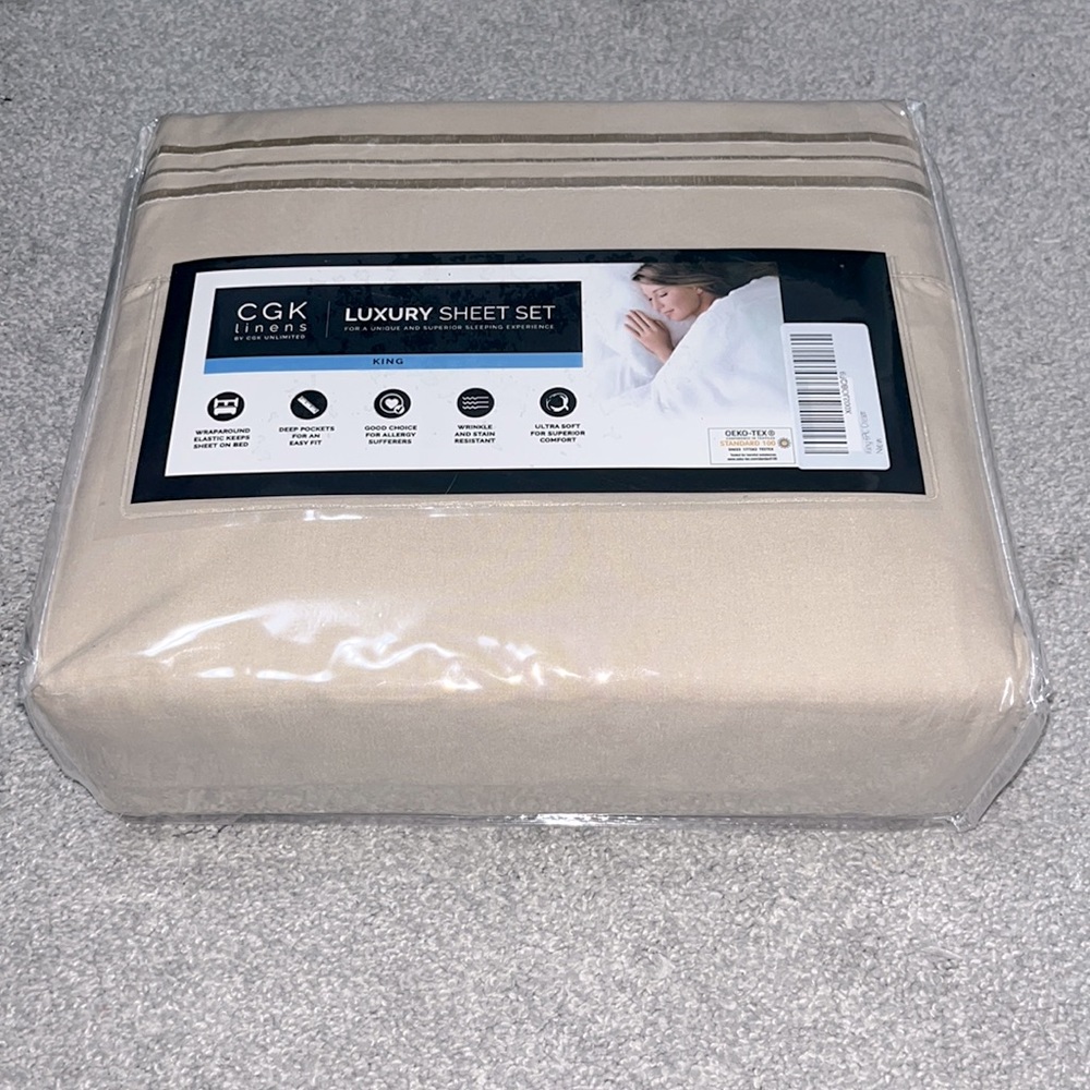 Brand New Cream 6 pc King Sheets